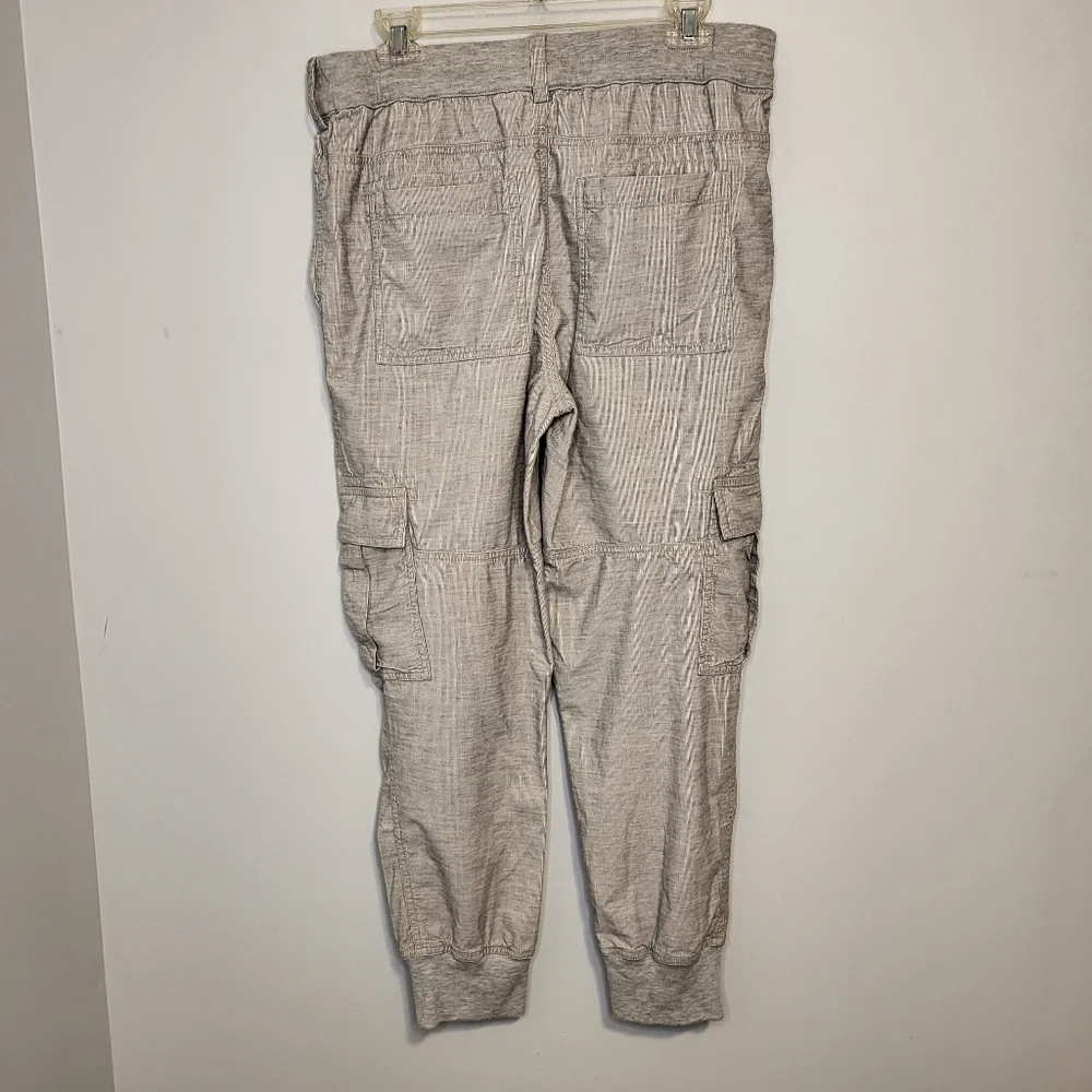 Sundance Gray Pinwale Corduroy Cargo Joggers Size M Cuffed Cozy Utility